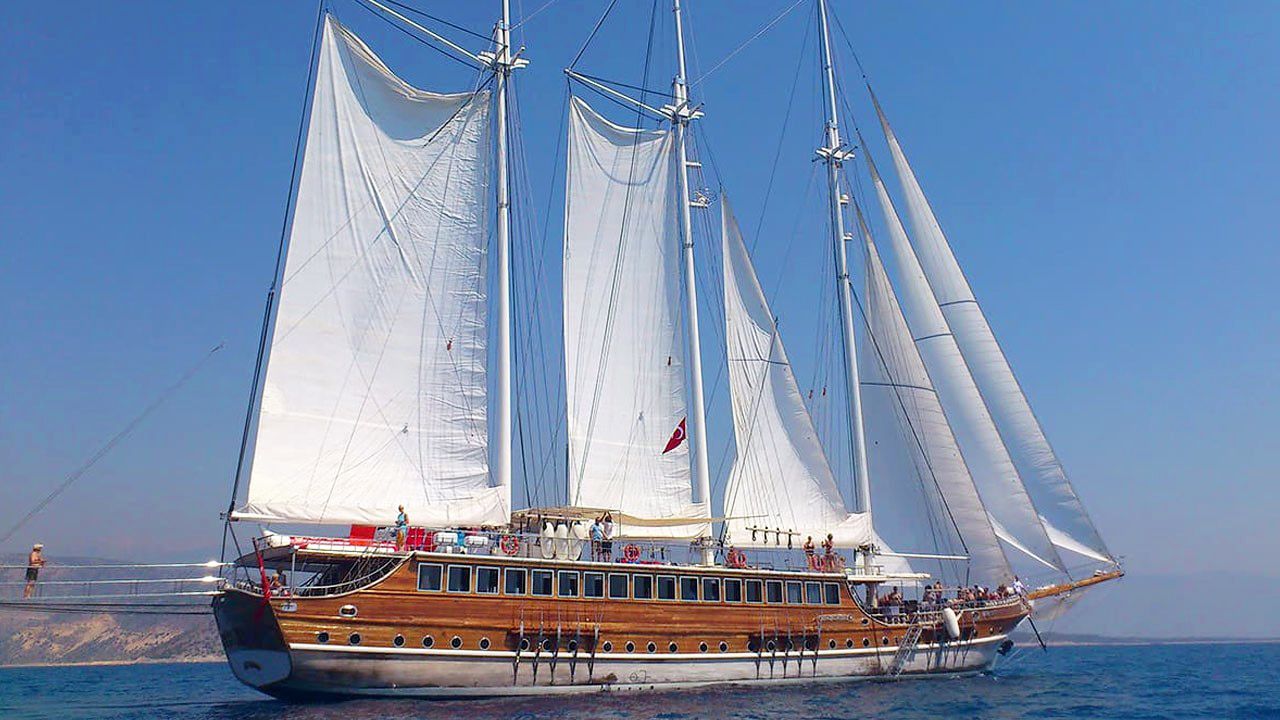 Grand Admiral - photo 1