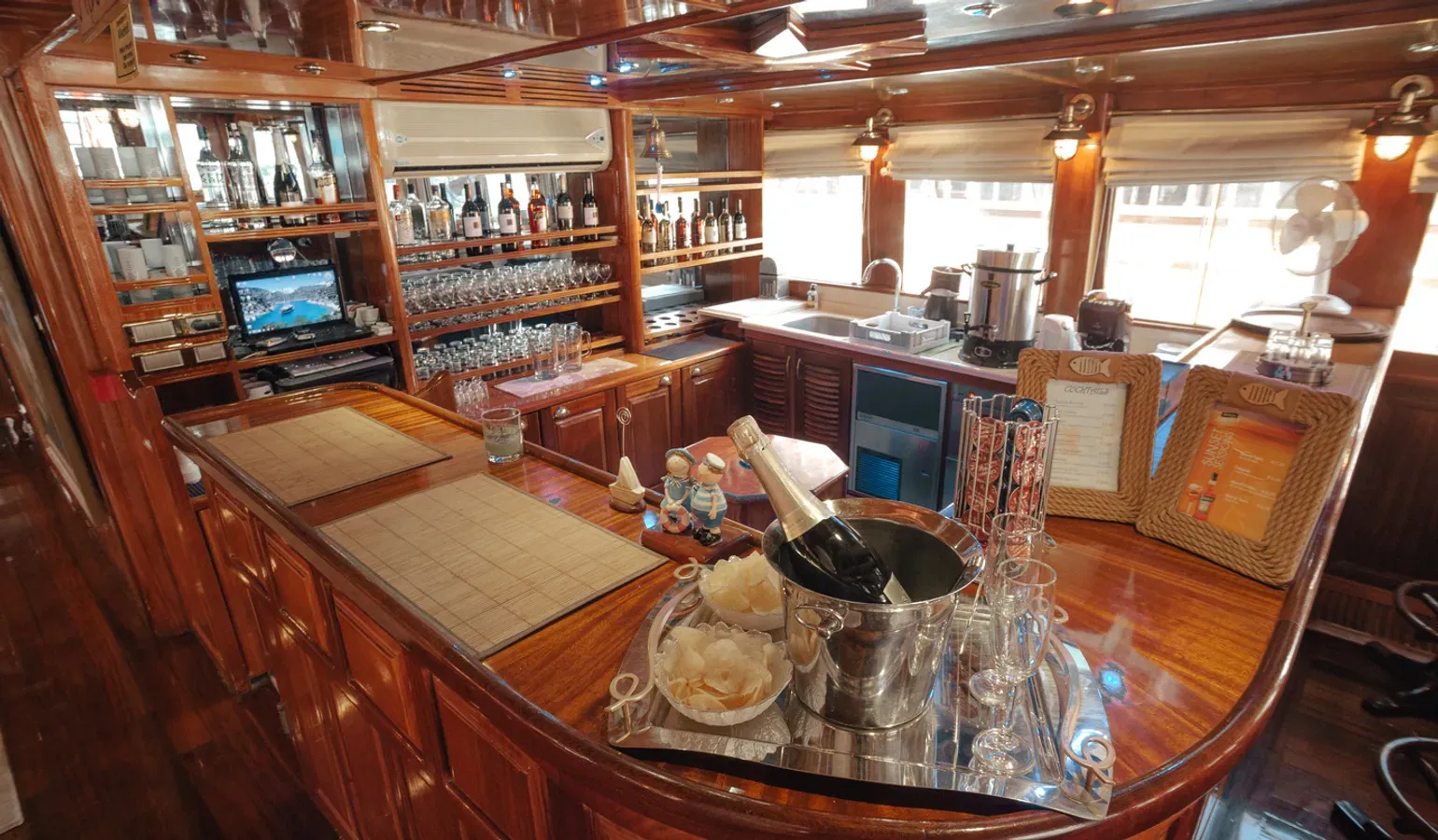 Grand Admiral - photo 14