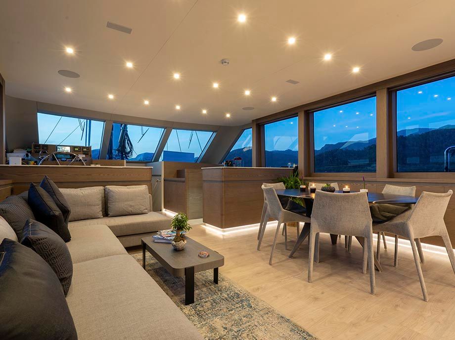 /uploads/25_yacht_good_life_25_0ef25e9b52.jpg
