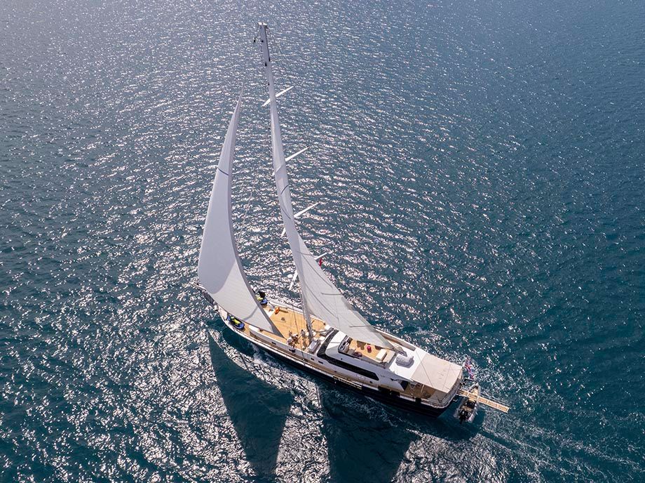 /uploads/4_yacht_good_life_4_3832a37337.jpg