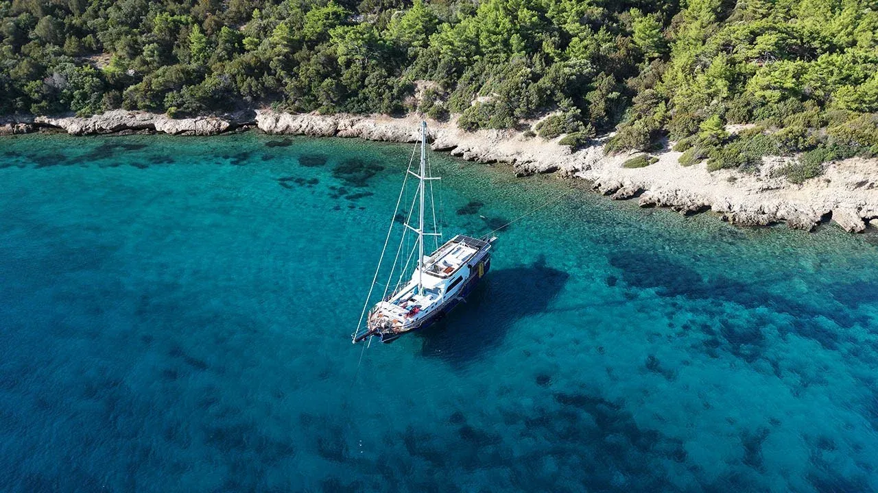 /uploads/blue_cruise_in_turkey_dd06b6c703.webp